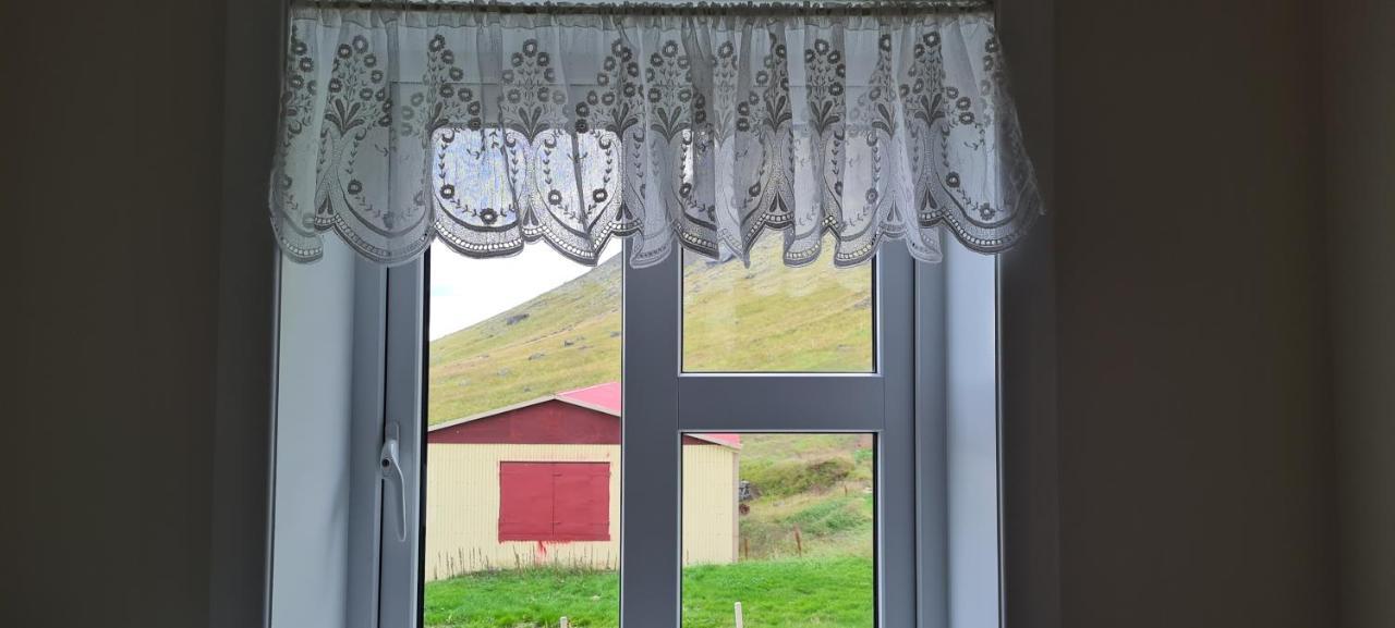 Guesthouse Stekkatun Skálafell Eksteriør bilde
